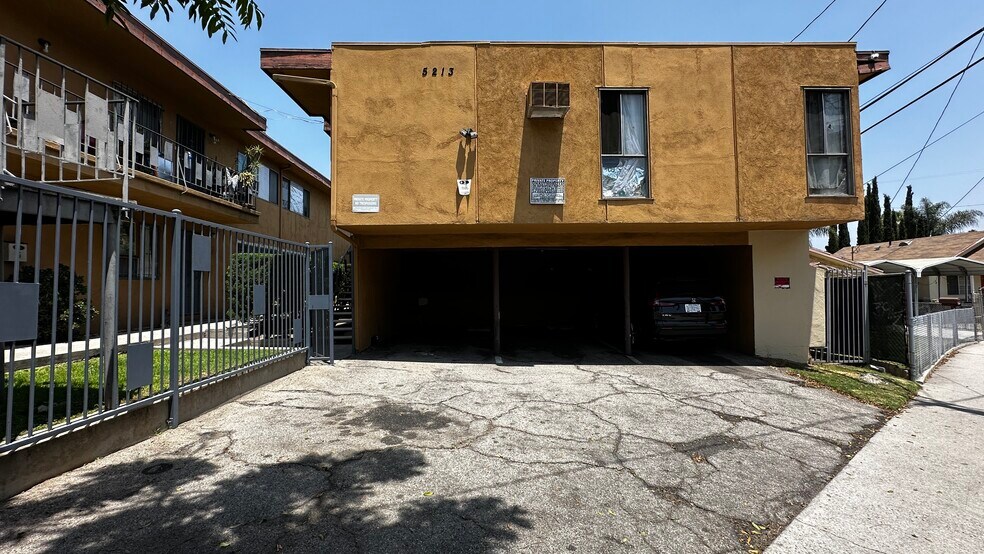 More Photos Of 281 S Avenue 52, Los Angeles Apartments For Sale