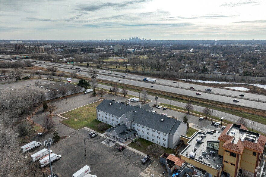 More Photos Of 2550 Freeway Blvd, Brooklyn Center Hotel For Sale