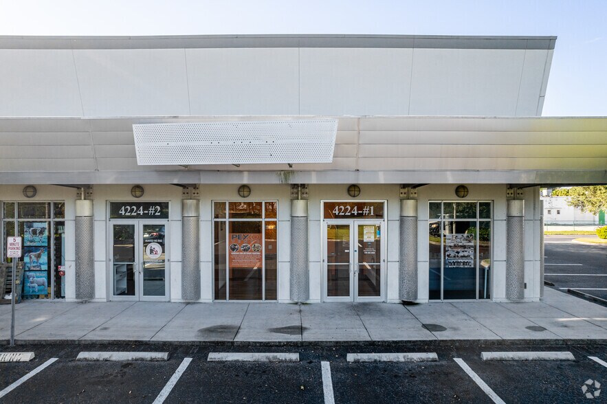 More Photos Of 4224 S Cleveland Ave, Fort Myers Unknown For Lease