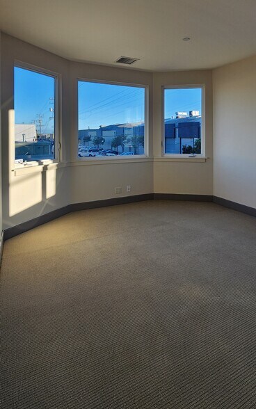More Photos Of 2145 Keith St, San Francisco Office For Lease
