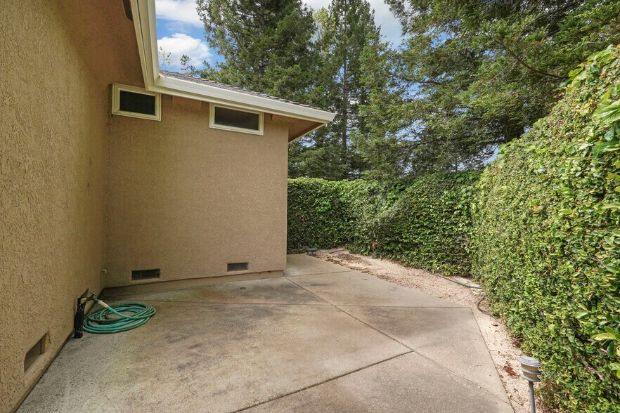 More Photos Of 10675 Valensin Rd, Galt Winery Vineyard For Sale