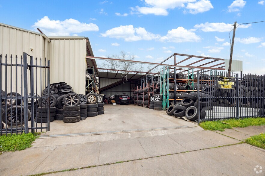 More Photos Of , Houston Industrial For Sale