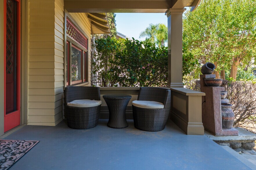 More Photos Of 146 E Walnut Ave, Monrovia Medical For Sale