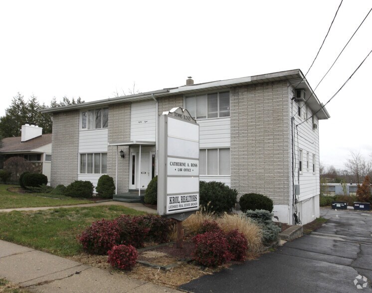 More Photos Of 88 Lakedale Dr, Lawrenceville Office For Lease