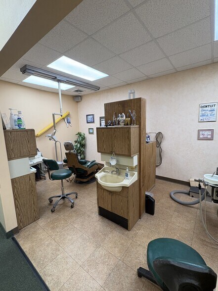 More Photos Of 312A Bedford Ave, Bellmore Healthcare For Sale