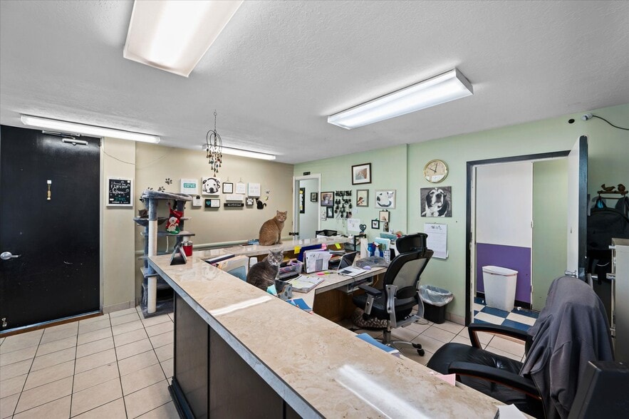 More Photos Of 160 E 4800 S, Salt Lake City Storefront Retail Office For Sale