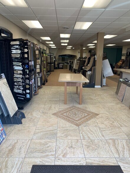 More Photos Of 3030 Kettering Blvd, Moraine General Retail For Sale