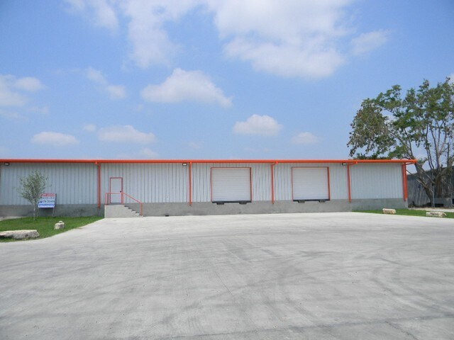 Primary Photo Of 711 E Produce Rd, Hidalgo Warehouse For Lease