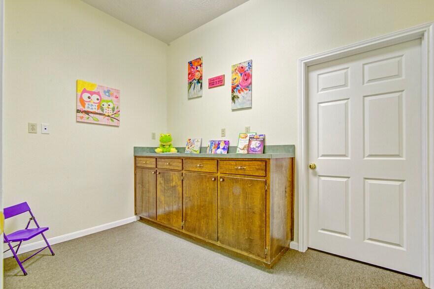 More Photos Of , Dayton Unknown For Sale