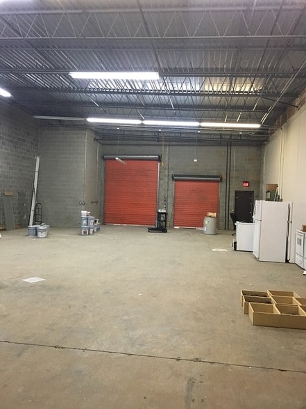 More Photos Of 1730 Cumberland Point Dr SE, Marietta Distribution For Lease