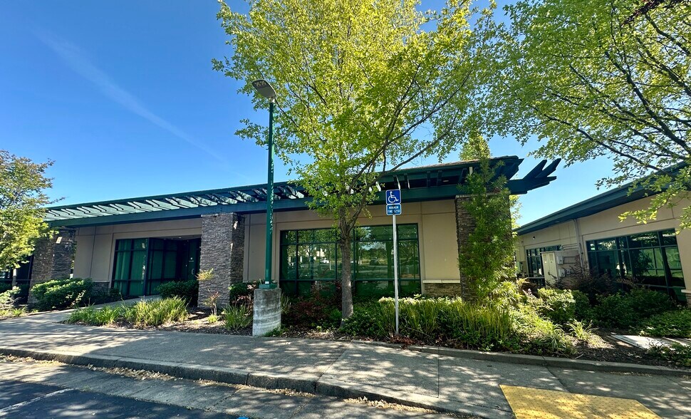 More Photos Of 4190 Douglas Blvd, Granite Bay Office For Lease