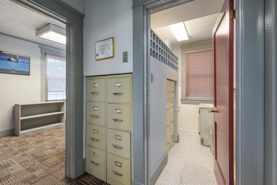 More Photos Of 7518-7526 Harford Rd, Baltimore Office For Sale