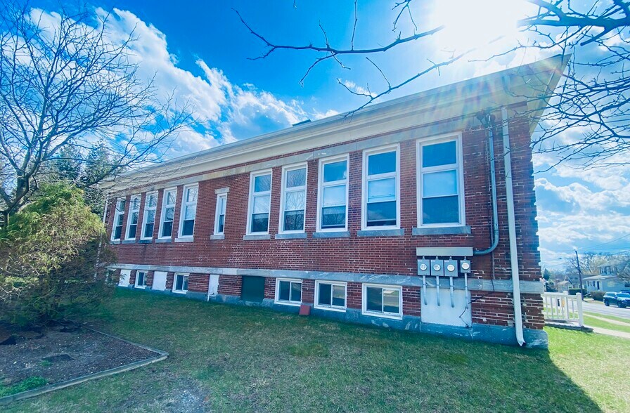 More Photos Of 6136 Magnolia Ave, Pennsauken Apartments For Sale