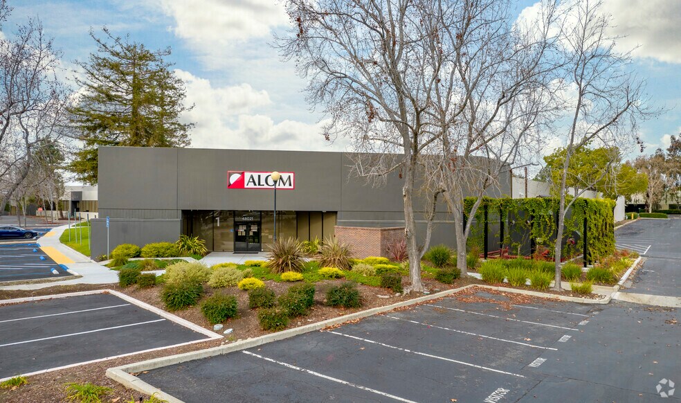 More Photos Of 48021-48027 Warm Springs Blvd, Fremont Manufacturing For Lease