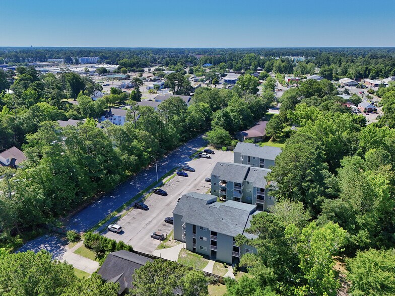 More Photos Of 201-217 Sunn Aire Ct, Wilmington Apartments For Sale
