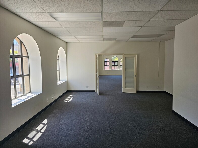 More Photos Of 215-227 S B St, San Mateo Storefront Retail Office For Lease
