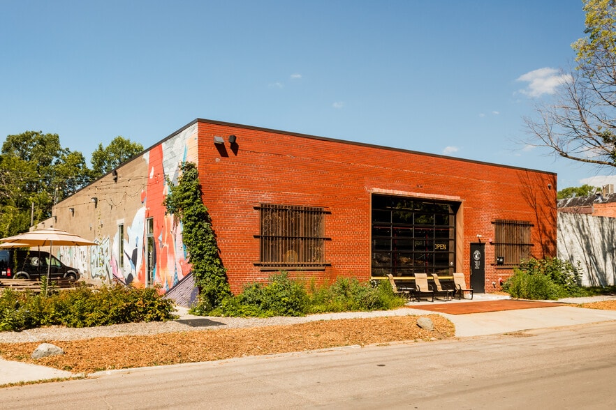 More Photos Of 1087 Beaufait St, Detroit Freestanding For Sale