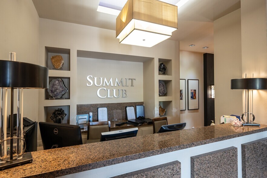 More Photos Of 3700 Judson Rd, Longview Restaurant For Sale