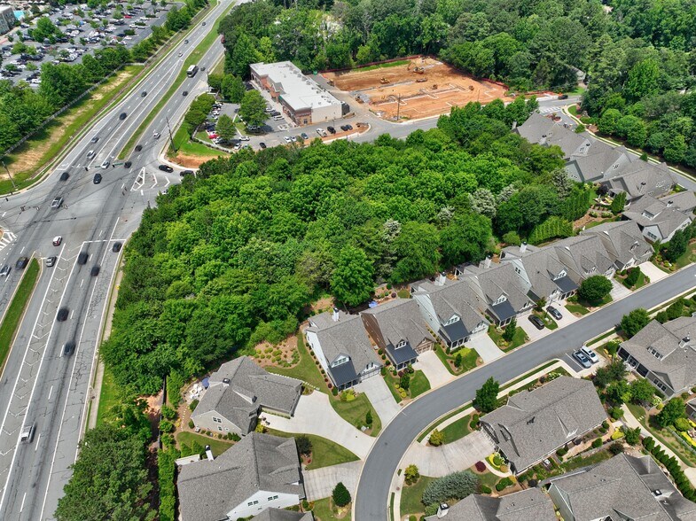 More Photos Of 1299 W Wylie Bridge Rd, Woodstock Land For Lease