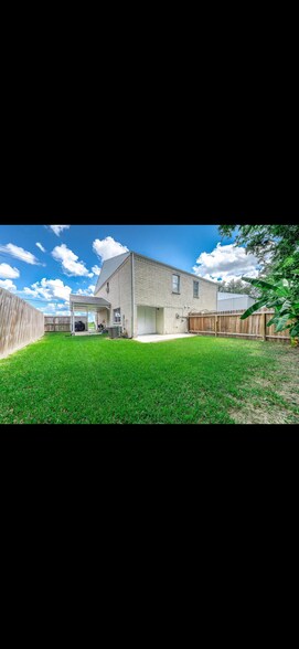 More Photos Of 4614 4614-4620 Orange St, Pearland Apartments For Sale