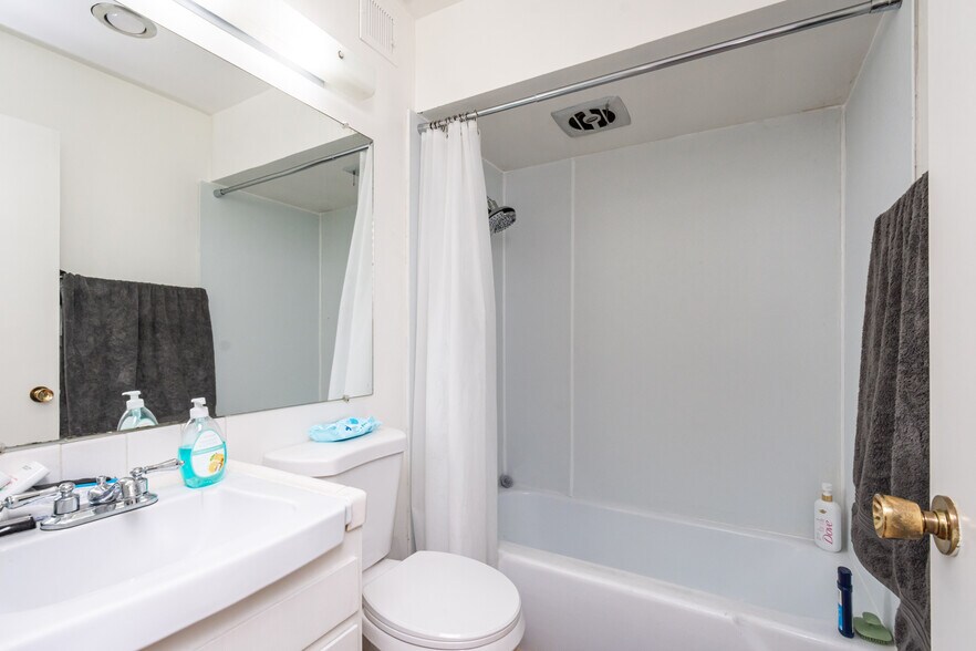 More Photos Of 475 Spring St, Nevada City Apartments For Sale