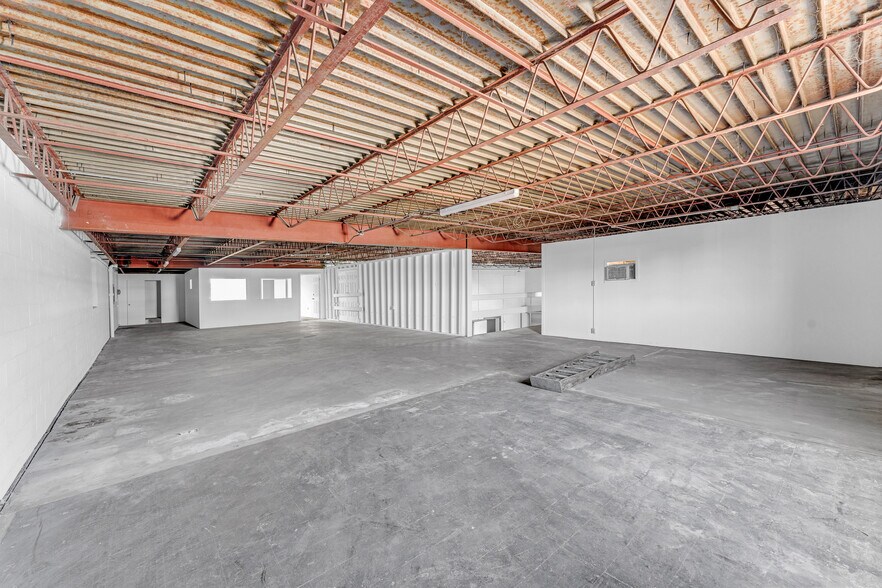 More Photos Of 1212 Peeples St, Chattanooga Warehouse For Sale