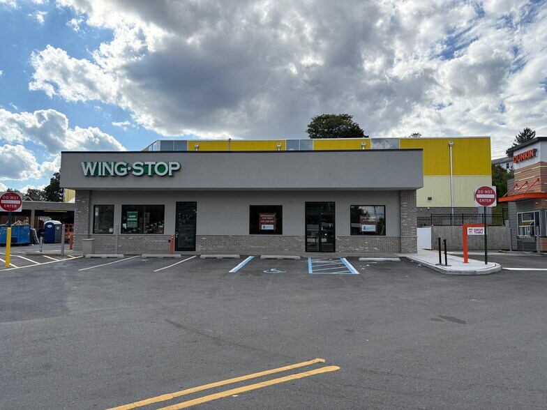 More Photos Of 84 Goffle Rd, Hawthorne General Retail For Sale