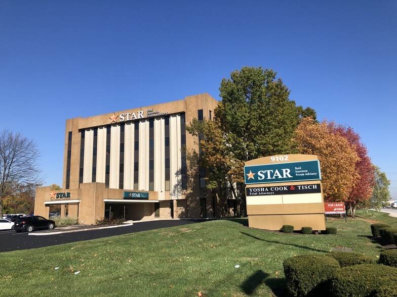 More Photos Of 9102 N Meridian St, Indianapolis Office For Lease
