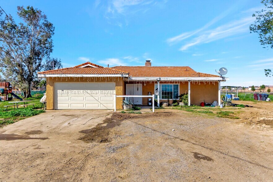 More Photos Of 26041 Murrieta Rd, Menifee Land For Lease