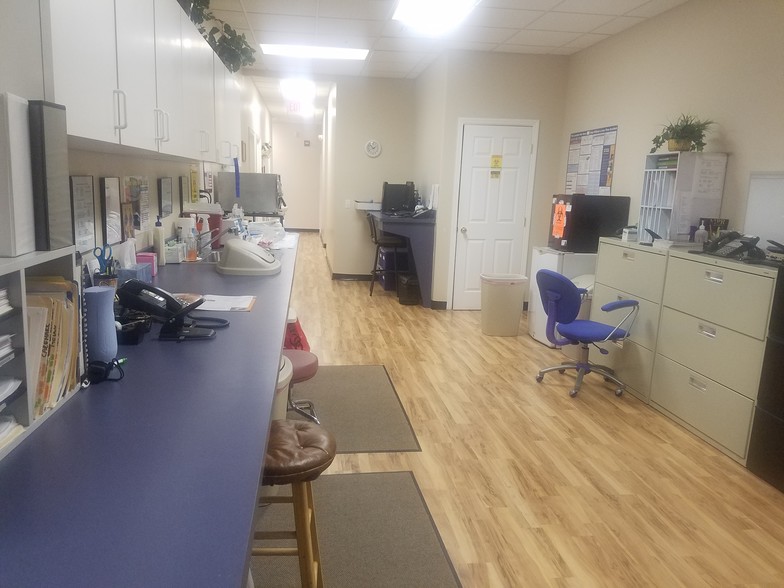 More Photos Of 9240 Bonita Beach Rd, Bonita Springs Medical For Lease