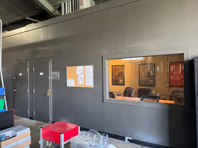 More Photos Of 644 Mason St, San Francisco Warehouse For Lease