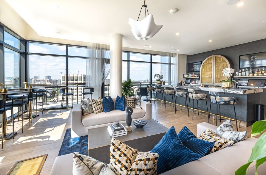 More Photos Of 3200 McKinney Ave, Dallas Multifamily For Sale