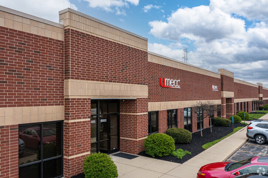 More Photos Of 9466-9490 Meridian Way, West Chester Warehouse For Lease