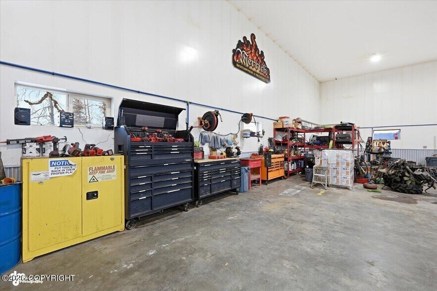 More Photos Of 1000 S Ridgecrest Rd, Wasilla Industrial For Sale