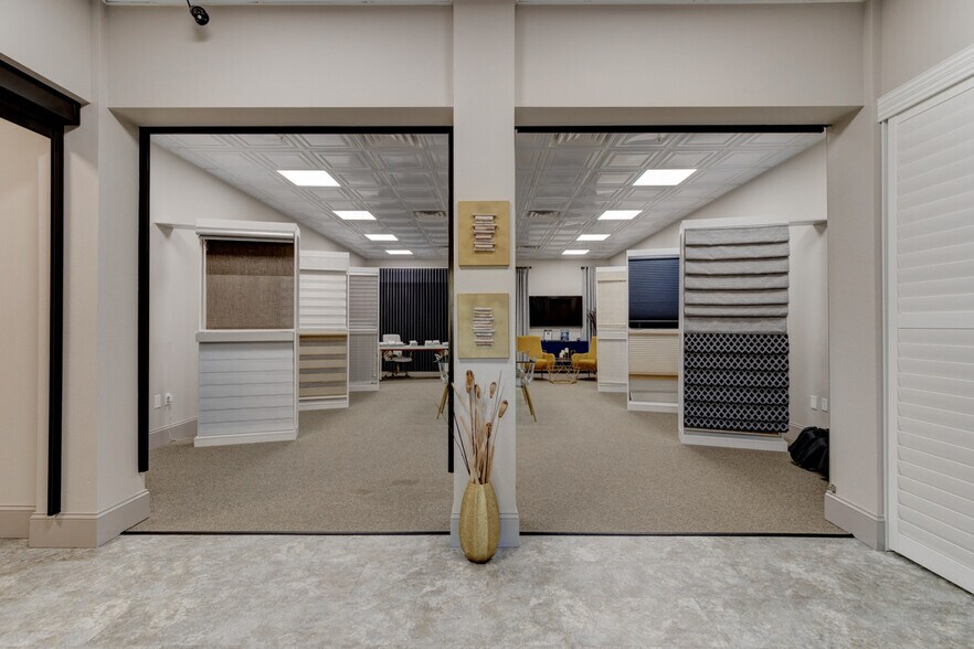 More Photos Of 585 Commonwealth Blvd, Port Orange Manufacturing For Sale