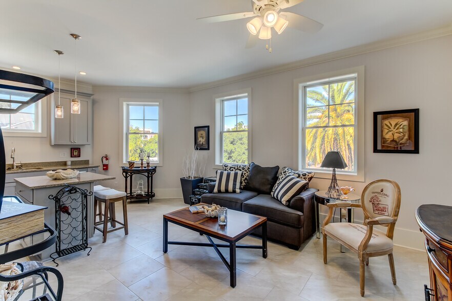 More Photos Of 300 Ash St, Fernandina Beach Storefront Retail Residential For Sale