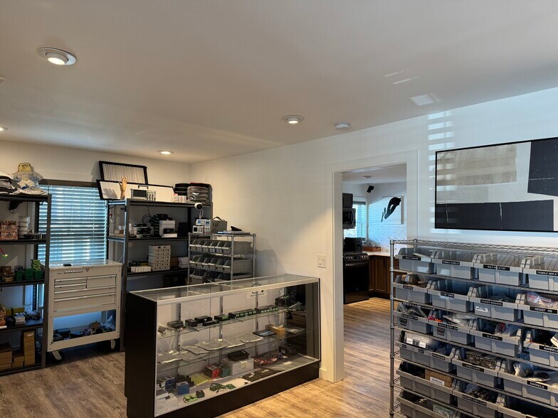 More Photos Of 1555 Cedar Grove Rd, Conley Office For Sale