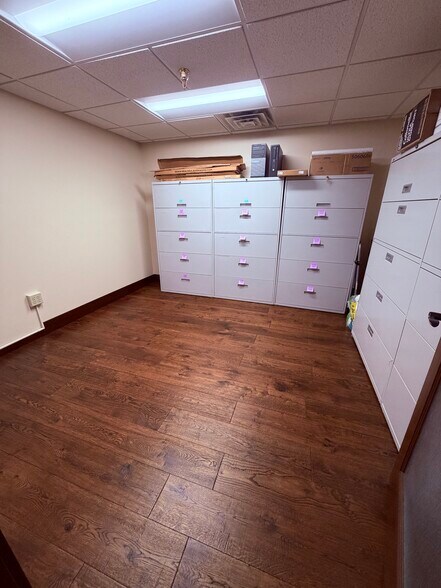 More Photos Of 750 Washington Rd, Mt Lebanon Apartments For Sale