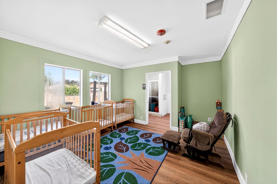 More Photos Of 1555 W Commonwealth Ave, Fullerton Office For Sale