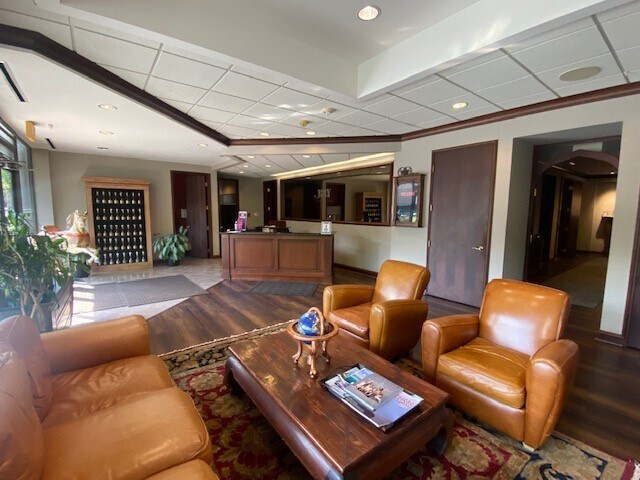 More Photos Of 170 Linden Oaks Dr, Rochester Office For Sale