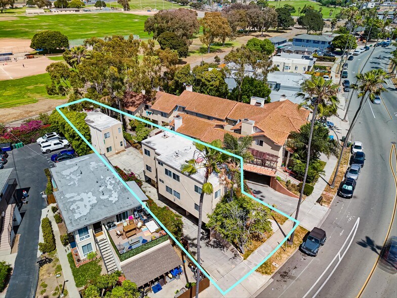 More Photos Of 4934-4936 W Point Loma Blvd, San Diego Apartments For Sale