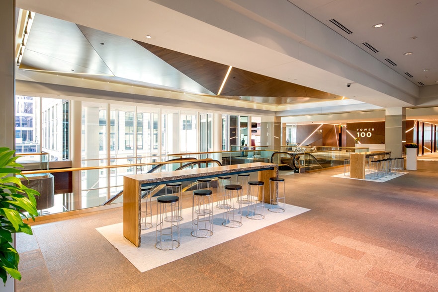 More Photos Of 100 S 5th St, Minneapolis Office For Lease