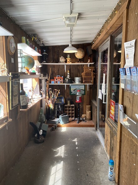 More Photos Of 3333 Lockport Olcott Rd, Newfane Restaurant For Sale