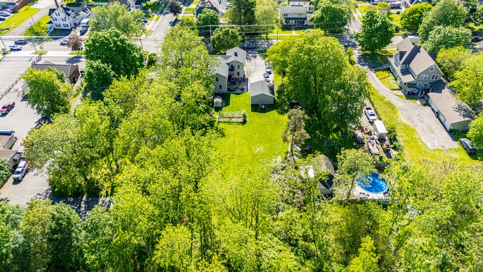 More Photos Of 166 N Main St, Fairport Apartments For Sale