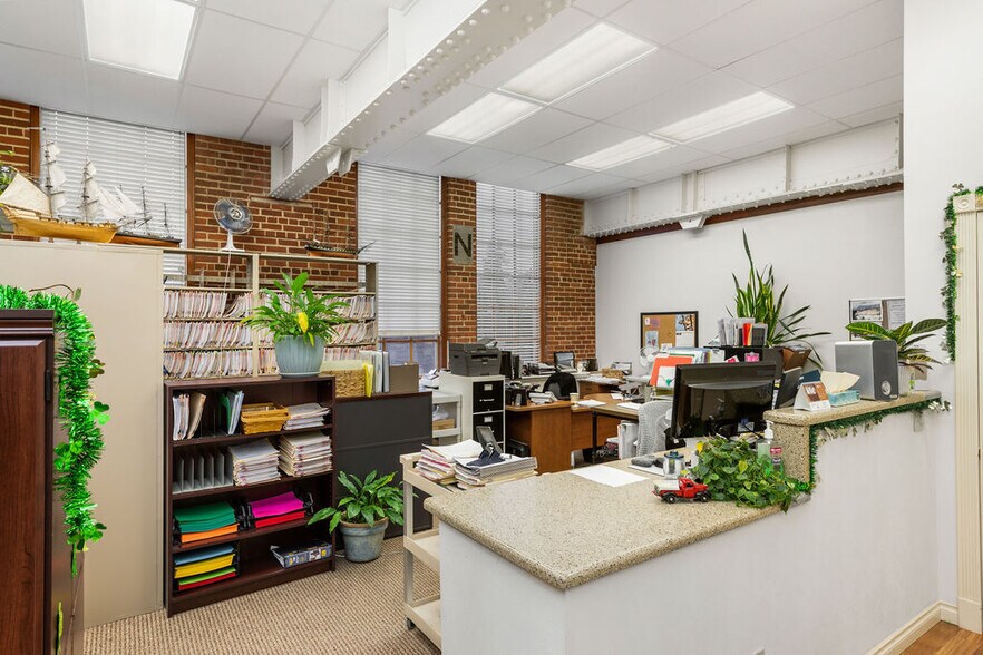 More Photos Of 102 S Euclid Ave, Sandpoint Medical For Lease