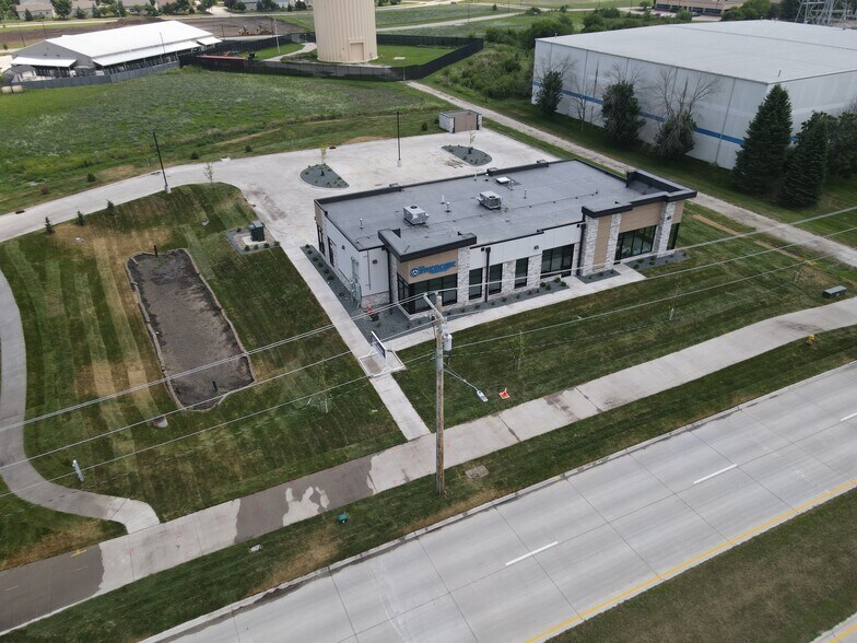 More Photos Of 5780 West Parkway, Johnston General Retail For Lease
