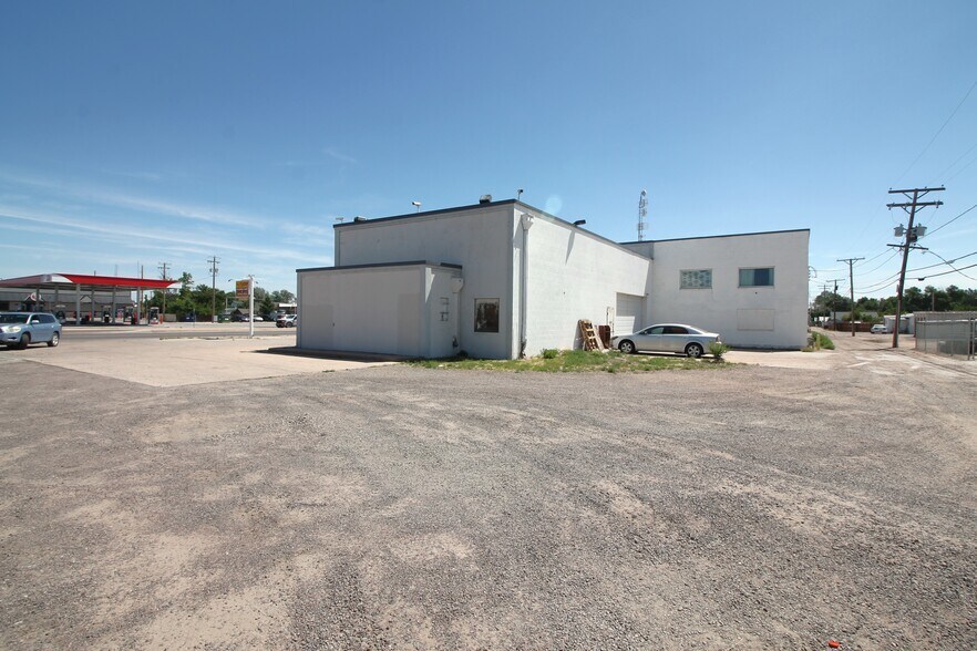 More Photos Of 805 W Main St, Sterling Auto Repair For Sale