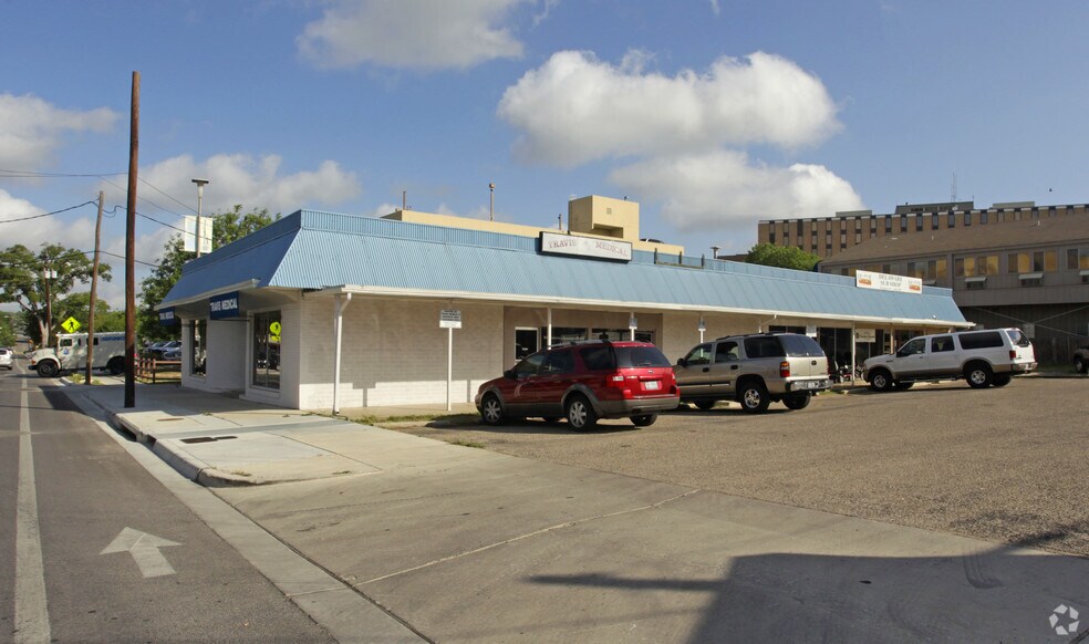 Primary Photo Of 1104 W 34th St, Austin Freestanding For Lease
