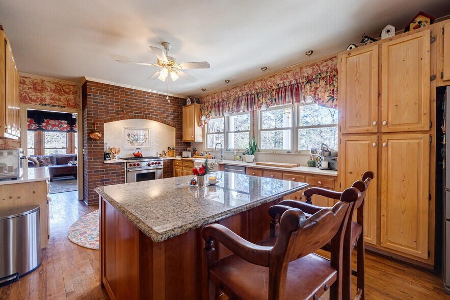 More Photos Of 253 Wright Rd, Temple Specialty For Sale