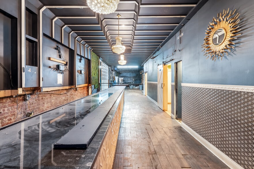 More Photos Of 646 Newark Ave, Jersey City Storefront Retail Residential For Lease